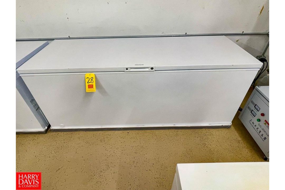 2021 Frigidaire 82"W Reach In Chest Freezer, Model: FFFC25M4TW - Image 1 of 2