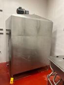 600 Gallon S/S Insulated Tank with Vertical Agitation - Rigging Fee: $1250