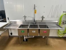 S/S 3- Basin Sink with Faucet and Sprayer, Dimensions= 106