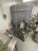 HOBART 80 QUART MIXER, MODEL M802, S/N 31-1115-156, 1725 RPM, WITH BEATER ATTACHMENT, MIXING BOWL
