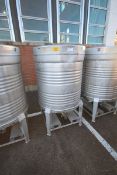 Aprox. 200 Gal. Vertical S/S Single Wall Tank, Internal Tank Dims.: Aprox. 40