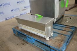 S/S Funnel/Duster, Internal Compartment: Aprox. 23