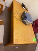 4 pieces office furniture. 1 wood desk + 3 chairs: 1 (one) wood desk with 4 drawers 72