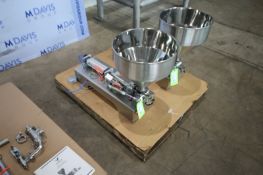 Quantitative Single Piston Filling Machine,M/N G46, Filling Range: 50-500 ML (g), with S/S Infeed