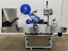 Automatic Sticker Wrap Around Bottle Horizontal Labeling Machine, 4 in Conveyor Belt , Siemens Smart