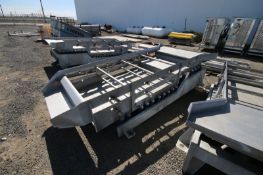 Key S/S Shaker Deck, Aprox. 11 ft. L, with Aprox. 4 ft. Deck, with Bottom Mounted Motor (HANDLING,