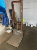 Electric Bench Lift, with Battery, Platform Dims. Aprox. 24” L x 20” W, Mounted on Wheel (LOCATED IN