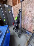 PITTSBURGH HEACY DUTY 2-TON FOLDING ENGINE CRANE