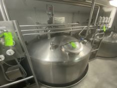 CFI 4,000 Gal. S/S Vertical Mix Tank, with Vertical S/S Agitation, with 7-1/2 hp Agitation Motor,