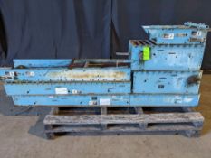 Qty (1) Western Atlas Belt Over Roller Case Conveyor - Drive Section w/ Pulley Torque System - 114