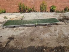 Qty (1) Platform - OAD: 169