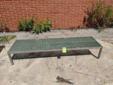 Qty (1) Platform - OAD: 84