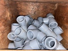 (40) 1” CPVC SCH 80 Tee )(Bin:N5/N6) (LOCATED IN MONROEVILLE, PA)