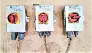 Qty (3) - All Stainless Steel NEMA 4X disconnect 30 amp capacity