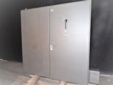 Qty (1) Large Standalone Control With Panel Contents 68