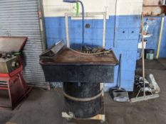 Parts Cleaning Station - 110v Heating unit w/ Pump