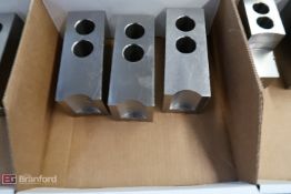 Box W/(3) Chuck Jaws