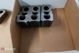 Box W/(3) Hard Chuck Jaws