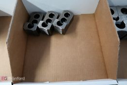 Box W/(3) Hard Chuck Jaws