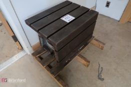 Machine Riser Block