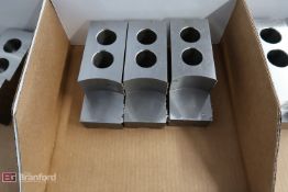 Box W/(3) Chuck Jaws