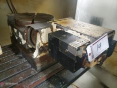 Tsudakoma Model TDNC-301, 12