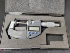 Mitutoyo digital micrometer