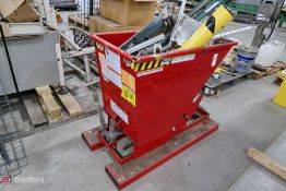 Vestil dump hopper