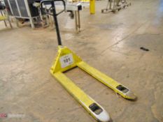 Hyster approx. 5000-lb cap. hydraulic pallet jack