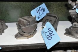 Lot-(2) 3