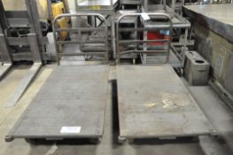 Lot-(2) 30