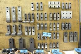 Lot-Chuck Jaws on (1) Wall Display