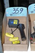 Lot-Insert Type Boring Bar with Inserts in (1) Box