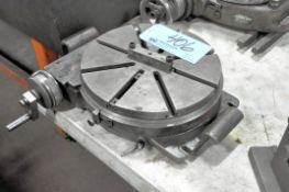 Hauser 12
