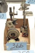 Lot-Indicator Stands in (1) Box