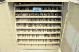 Lot-Plug Gauges with Cabinet
