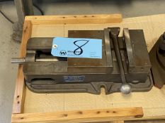 Kurt Model D675 6'' Machine Vise