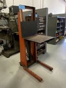 Economy Work Lifter Table 24'' x 24'' Table 1000 Lb. Capacity, Equipped with (2) 48'' Extension