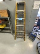 National Model 7206, 6' Fiberglass & Aluminum Step Ladder, 300 Lb. Capacity