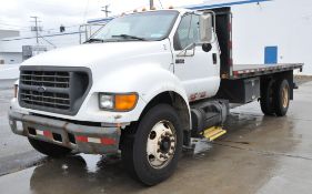 2000 FORD F-650 SUPER DUTY 26,000-LB GVWR Diesel Stake Truck