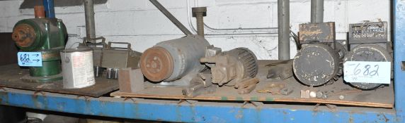 Lot-Spindle, Motors, and Buss Plugs on (1) Shelf