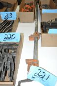 Lot-Various Pipe Type Bar Clamps in (1) Box with (1) 48