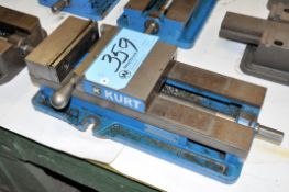 Kurt D 688, 6