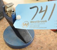 Inclinable Mini Vise Fixture