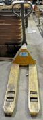 Wanmax 5,500-Lbs. Capacity Hydraulic Pallet Jack