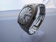 Omega Constellation in Edelstahl