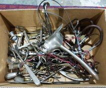 Large quantity of metal surgical instruments in one box