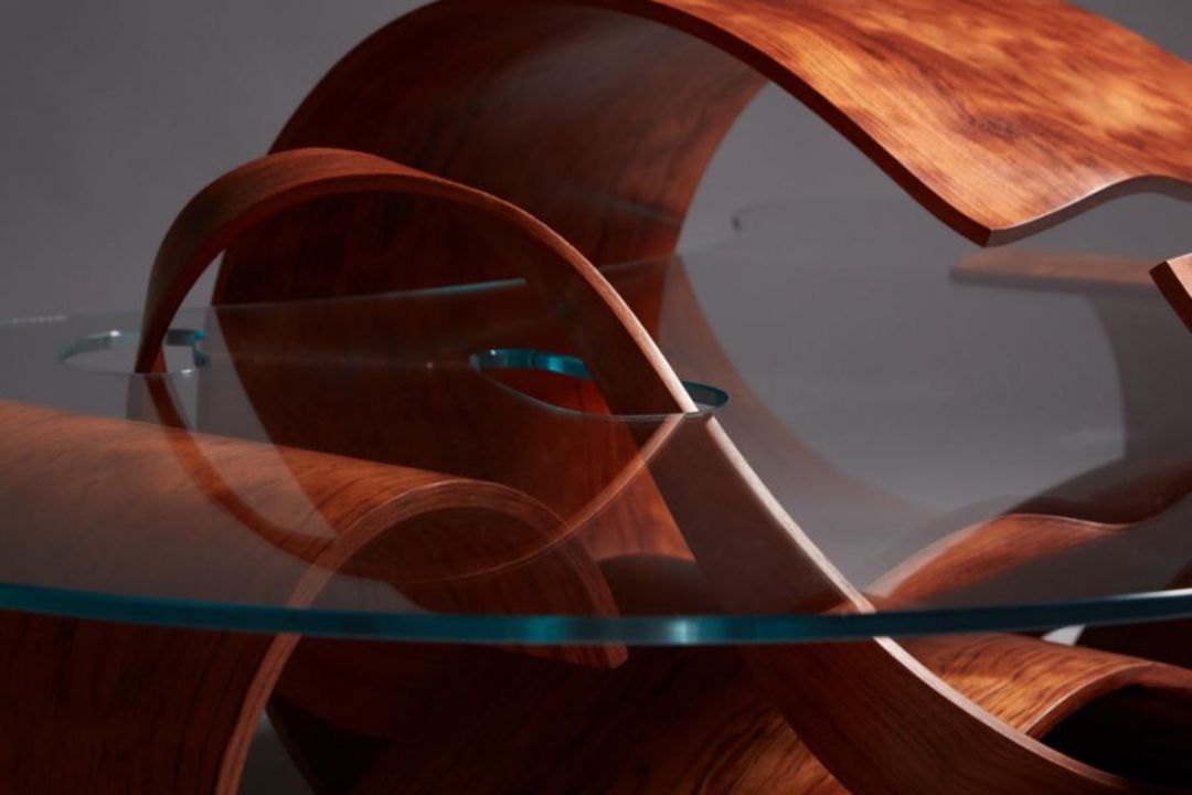 Alexander King studios, Bubinga laminate and glass 'wood shavings table' 180 x 102 x 40 cm Condition - Image 2 of 8