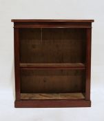 Late 19th/early 20th century mahogany bookcase with adjustable shelves, on plinth base, 91cm x 100.