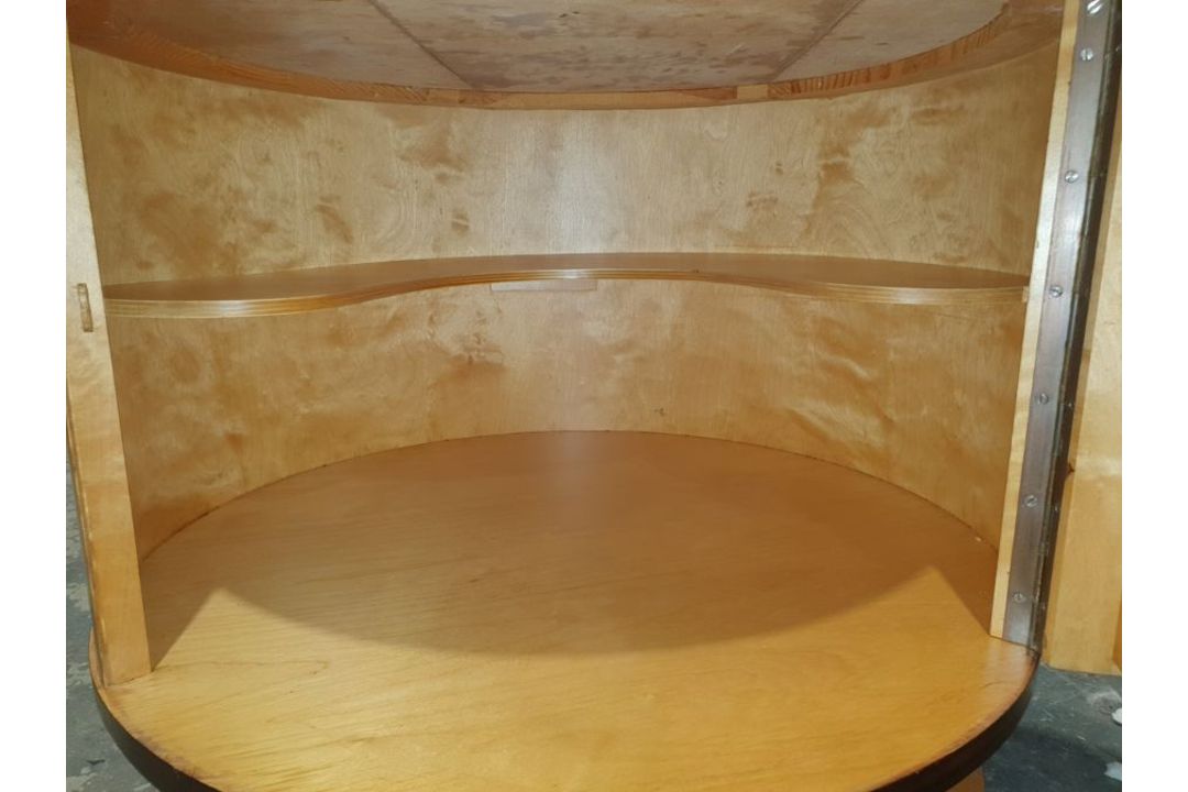 In the manner of Ray Hille, circa 1930, Art Deco cocktail cabinet of circular form, veneered in - Image 7 of 14